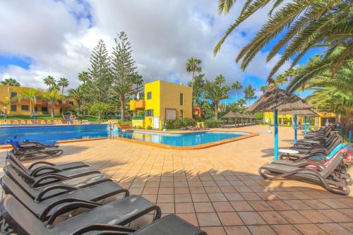 Relax near the sea and downtown Corralejo