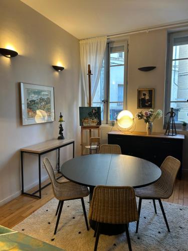 Oasis 3 stars, historic center, air-conditioned 75 m2