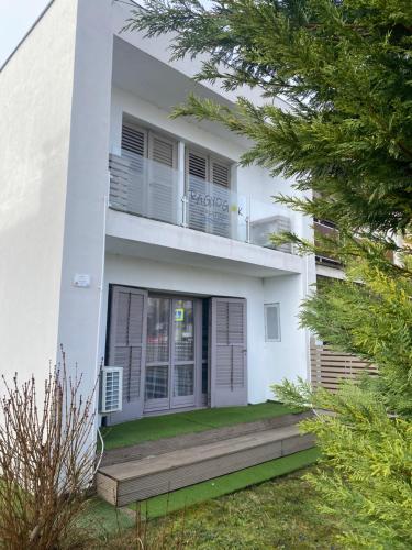 Ragyogók Apartman