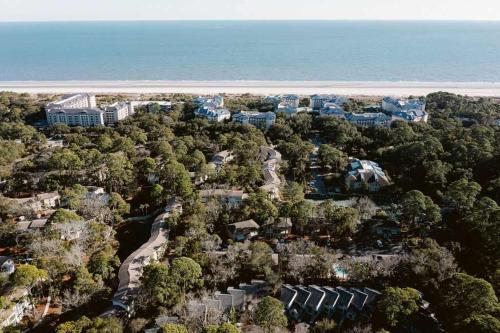 Renovated 2BR First Floor Forest Beach Condo photo 29