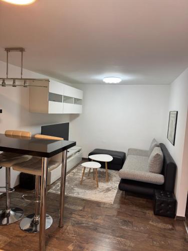 Small apartment in heart of Werfen
