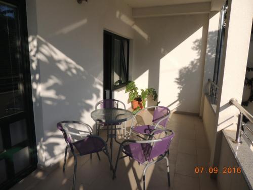 Μπαλκόνι ή βεράντα στο Apartments Suljic - Cash Only Property