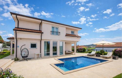 Gorgeous Home In Porec With Sauna