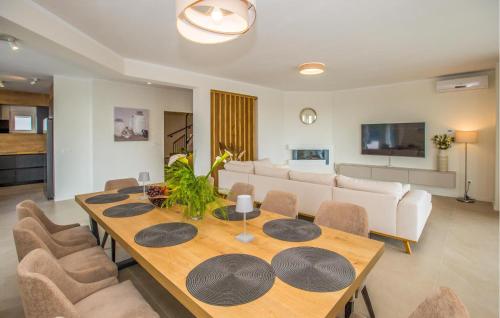 Lovely Home In Porec With Sauna