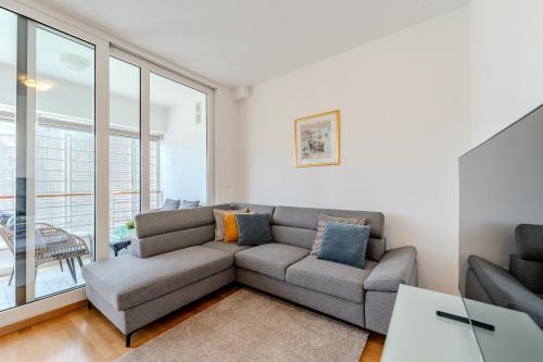 Marie 2 BDR Apartment