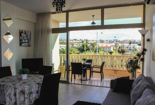 King's Gardens Apartment