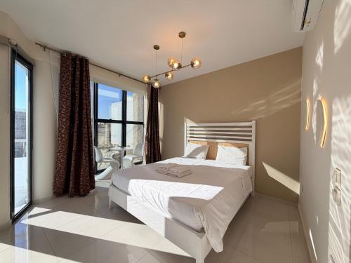 PL Pireas Modern APT