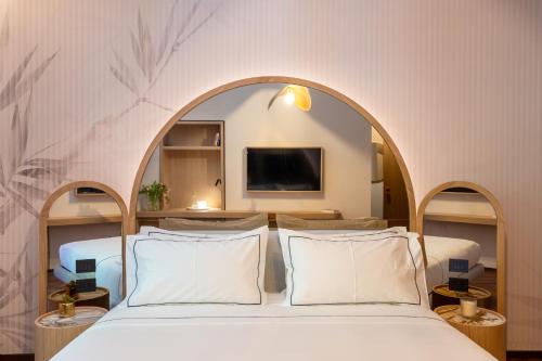 Suli Colosseum Designer Suites