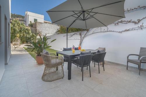 Stadthaus mit Garten und Dachterrasse -Casa Villanova