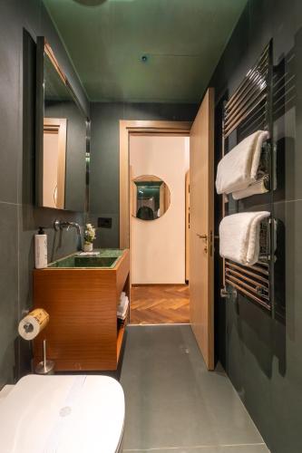 Suli Colosseum Designer Suites