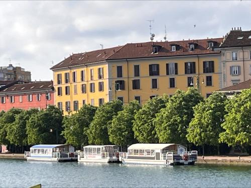 GuestHost - Darsena & Navigli Cosy Flat