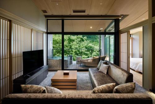 Hatsuhana