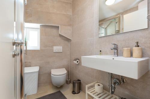 Apartment Lassy by Irundo