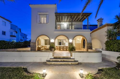 Bahia de Javea by Almarina Villas