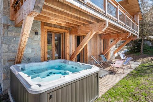 Chalet Oakwood Les Gets - by EMERALD STAY