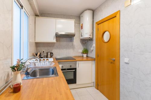 Negrito Flat by Invalencia
