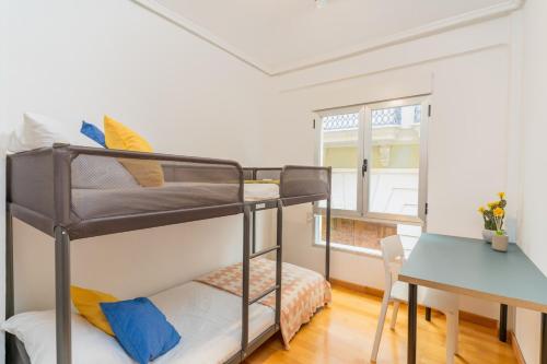 Negrito Flat by Invalencia
