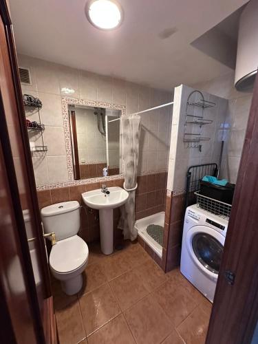 A frontline apartment photo 4