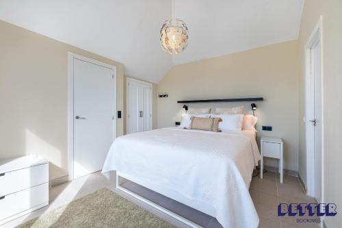Casa Nira - Premium 3BR Seaviews Pool