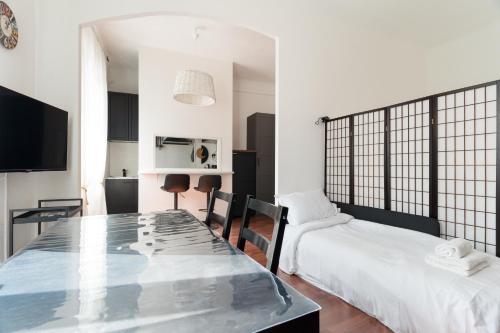 GuestHost - Spacious Studio X3 close to Navigli