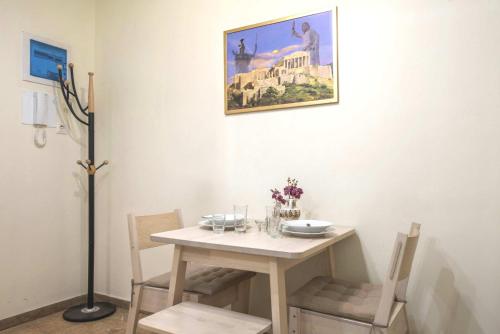 Urban apartment 5' minutes from Acropolis