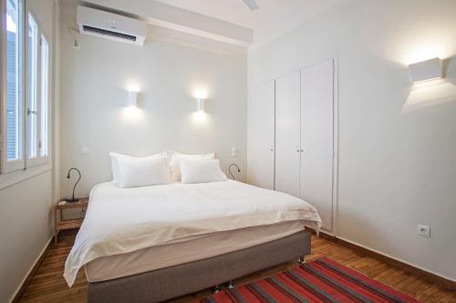 Lovely two-bedroom apartment with roof garden! EP7