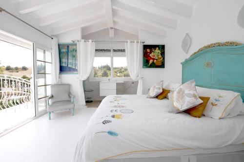 Estepona North Family Villa CORTIJO