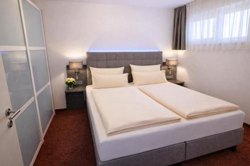 City Hotel Isar-Residenz — Bedroom
