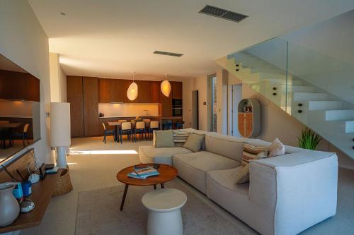 Luxury villa Morello Korčula 2 with large heated pool & wellness