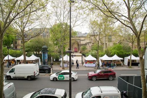 Nice renovated AC studio in Saint Germain