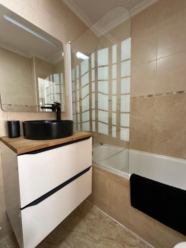 Gery apartment