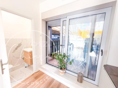 Modern Parisian Apartment - near Eiffel Tower