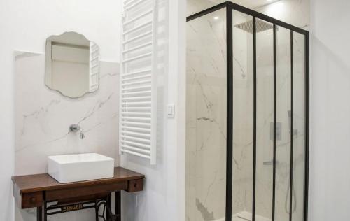 Havre de Paix avec Piscine sur les Hauteurs de Nice
