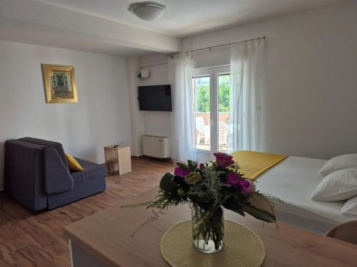 Apartments Ivanovski