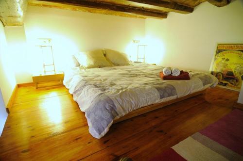 Estudio duplex near Picasso Museum in Born