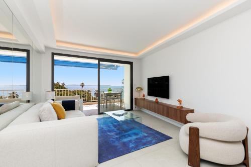 Vue mer exceptionnelle sur plage du Midi en 1re ligne- 2 chambres