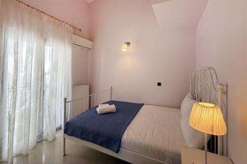 Kostis House