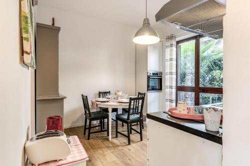 Maison Rosy