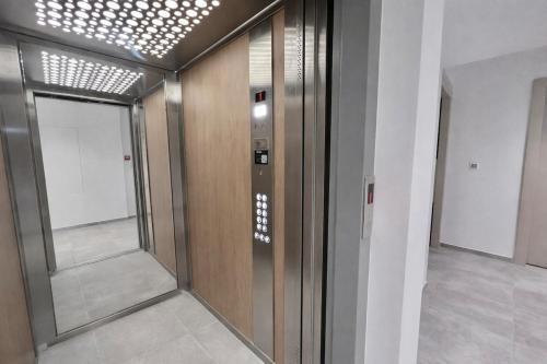 The Aegean Pearl Athens by ΜΡS