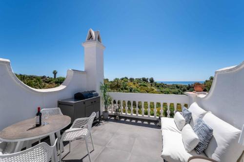 Foto Las Palmas 8b Oasis Properties 1