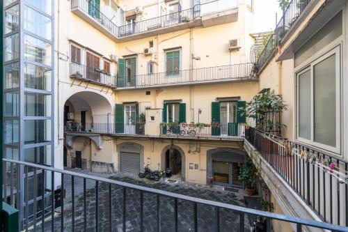 Easylife - Napoli - Ferrigni 20 - Chiaia