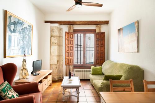 Charming Spacious Albayzin Apartment