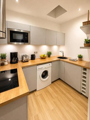 Central Paris Apartment near Panthéon