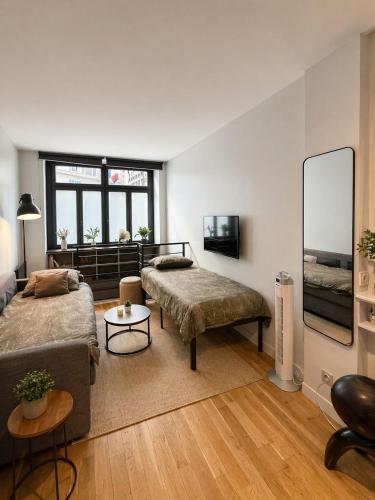 Central Paris Apartment near Panthéon