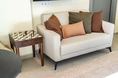 Modern Studio in Exarchia l Private Balcony