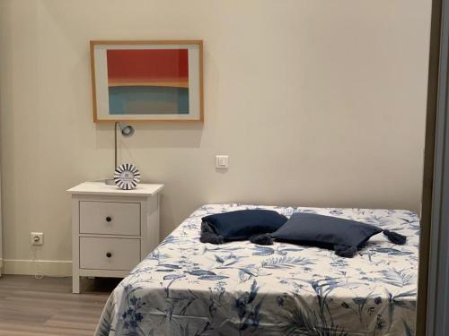 Charming air-conditioned apartment-Prime location in old Nice