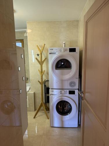 Domaine des Alpes 1 appartement au centre d Anzere