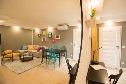 Trendy & Luxury Apartment in Vienna l JOS15