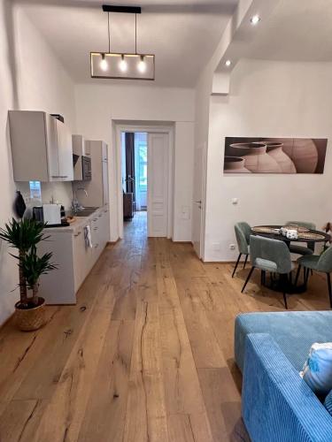 Donau Dreams Modernes Hideaway l HG9