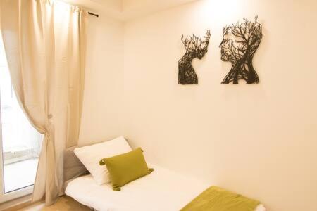 Elegant Apartment for City Lovers l JOS19